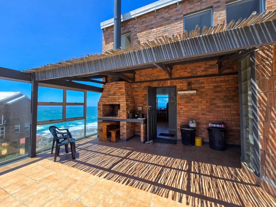 4 Bedroom Property for Sale in Jongensfontein Western Cape